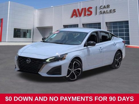 Used 2025 Nissan Altima 2.5 SR AWD/4WD image 1