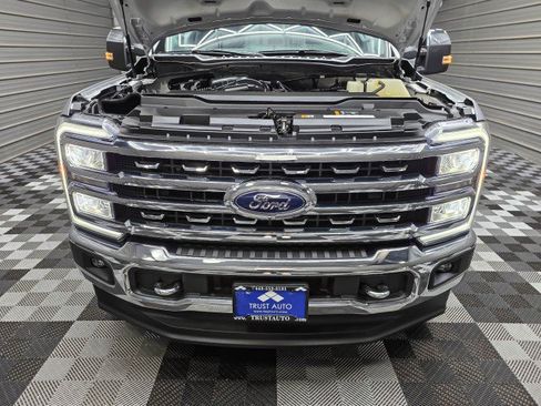 Used 2024 Ford F350 Lariat w/ Chrome Package AWD/4WD image 40