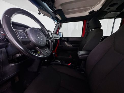 Used 2018 Jeep Wrangler Unlimited Sport w/ Connectivity Group image 19