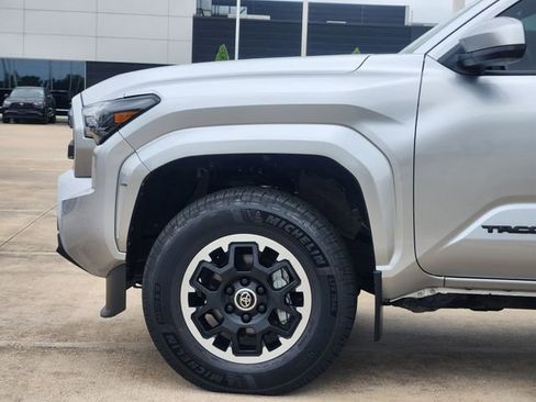 Certified 2024 Toyota Tacoma SR5 RWD image 8