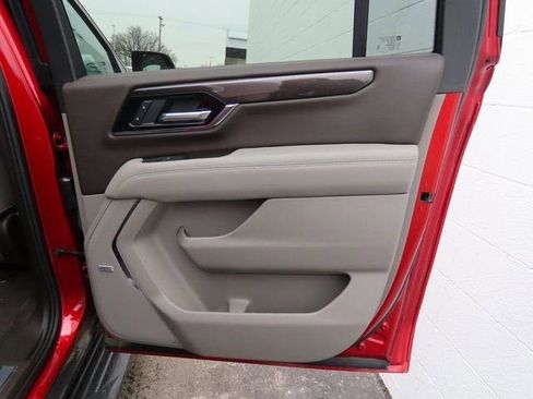 New 2026 GMC Yukon XL Elevation w/ Elevation Premium Package AWD/4WD image 12