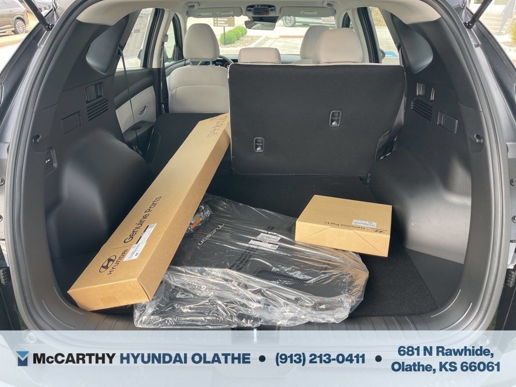 Used 2026 Hyundai Tucson SE FWD image 16