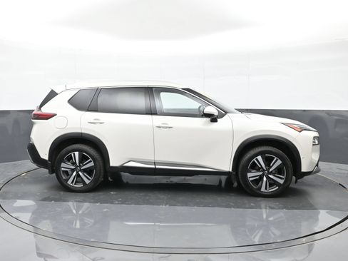 Used 2023 Nissan Rogue Platinum w/ Platinum Premium Package AWD/4WD image 9