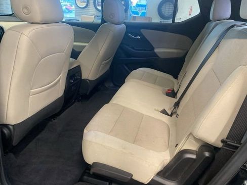 Certified 2022 Chevrolet Traverse LS AWD/4WD image 28