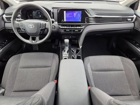 Used 2026 Toyota Camry LE FWD image 13