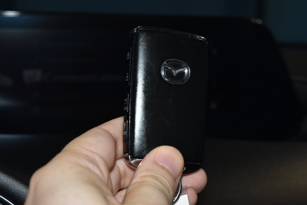 Used 2025 MAZDA MAZDA3 s FWD image 17