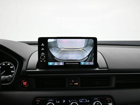 Used 2025 Honda Pilot EX-L image 35