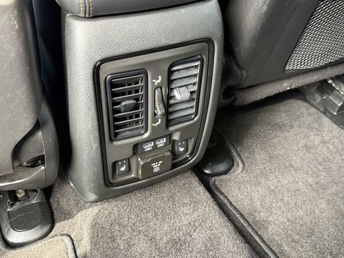 Used 2022 Dodge Durango R/T AWD/4WD image 30