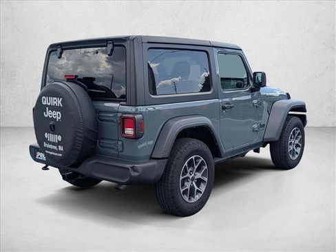 Used 2024 Jeep Wrangler Sport AWD/4WD image 5