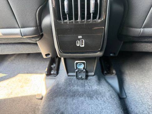 New 2026 Jeep Compass Latitude AWD/4WD image 18