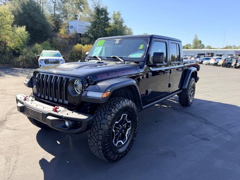Used 2020 Jeep Gladiator Rubicon image 2