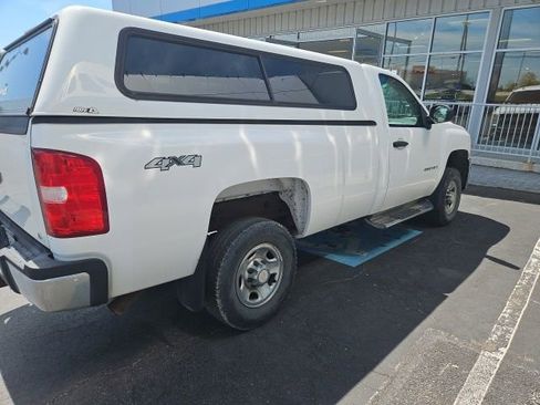 Used 2008 Chevrolet Silverado 2500 LT w/ EZ-Lift Tailgate Package AWD/4WD image 7