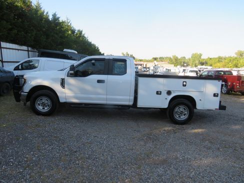 Used 2019 Ford F250 XL w/ XL Value Package image 8