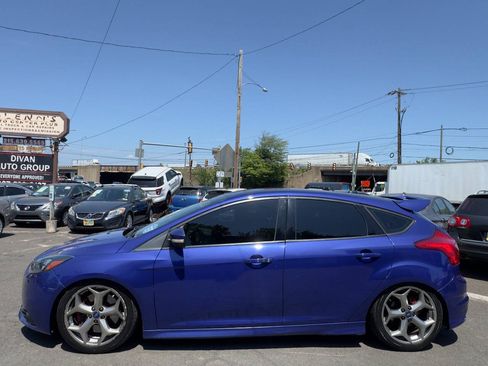 Used 2014 Ford Focus ST FWD image 3