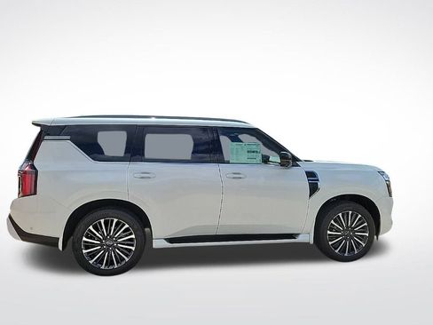 New 2025 Nissan Armada Platinum Reserve image 6