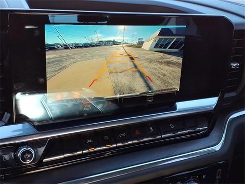 Used 2023 GMC Sierra 1500 SLT w/ SLT Premium Package image 10