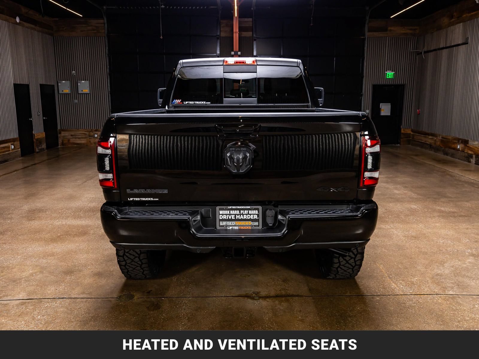 Used 2024 RAM 2500 Laramie w/ Night Edition AWD/4WD image 8