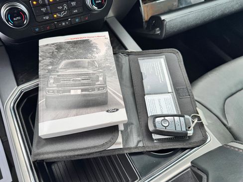 Used 2019 Ford F350 Platinum w/ Platinum Ultimate Package image 38