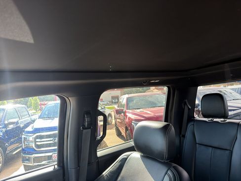 Used 2020 Ford F150 Lariat w/ Equipment Group 502A Luxury AWD/4WD image 13