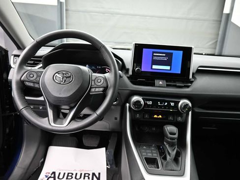 Used 2023 Toyota RAV4 XLE w/ XLE Grade Weather Package AWD/4WD image 15