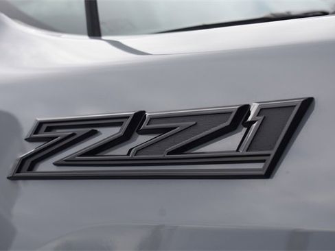 Used 2024 Chevrolet Silverado 2500 LT w/ Z71 Sport Edition image 13