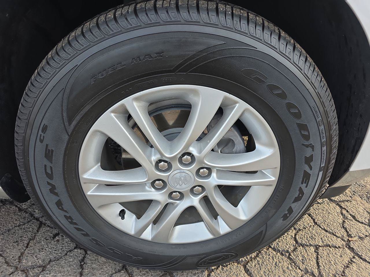Used 2018 Buick Enclave Premium FWD image 16