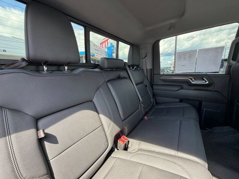 Used 2025 Chevrolet Silverado 2500 LT w/ All Star Edition AWD/4WD image 41