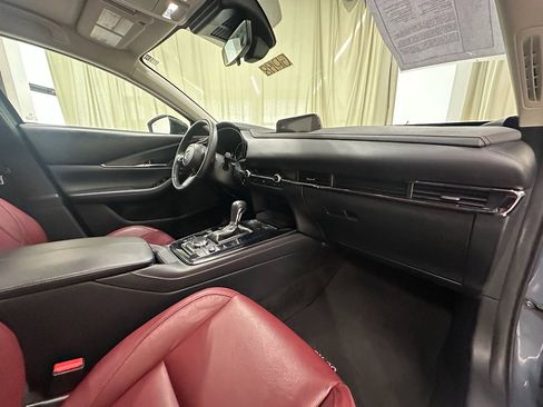 Used 2025 MAZDA CX-30 AWD 2.5 S w/ Preferred Package image 17