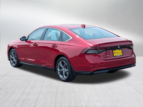 Used 2024 Honda Accord EX image 5