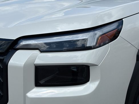 New 2026 Subaru Outback Touring XT AWD/4WD image 9