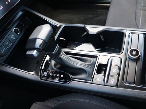 Used 2025 Kia K5 LXS image 16