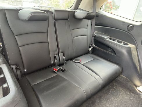 Used 2021 Honda Pilot Special Edition image 13