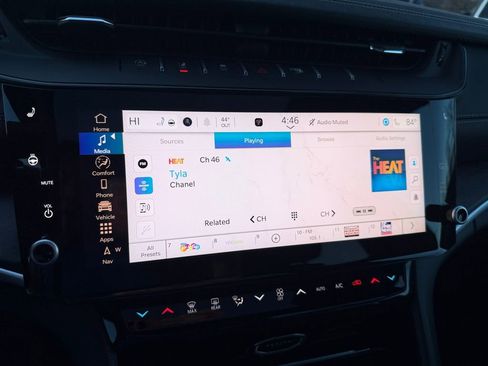 New 2026 Jeep Grand Cherokee Altitude image 19