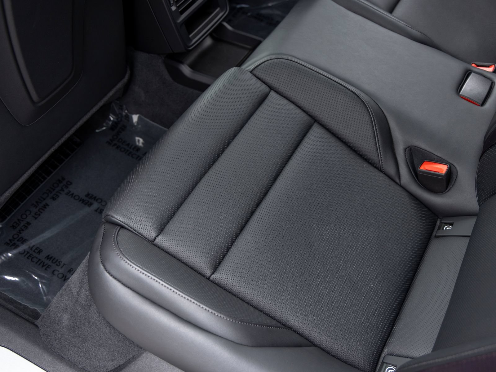 Certified 2025 Porsche Taycan AWD/4WD image 41