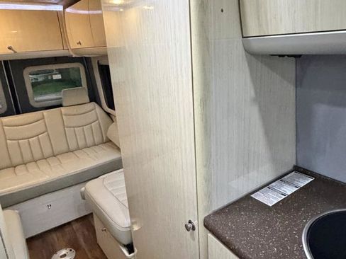 Used 2012 Mercedes-Benz Sprinter 3500 image 44