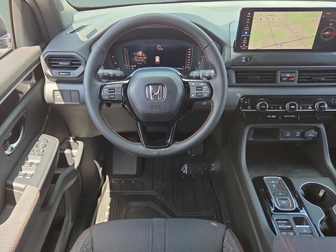 New 2026 Honda Pilot Sport image 12