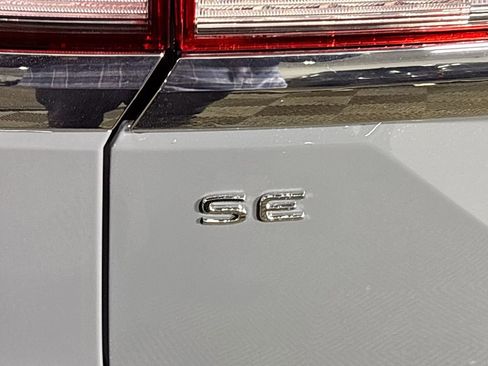 New 2026 Volkswagen Atlas SE image 23