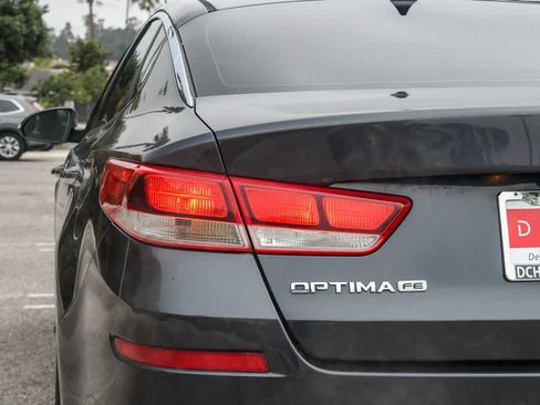 Used 2019 Kia Optima LX FWD image 6