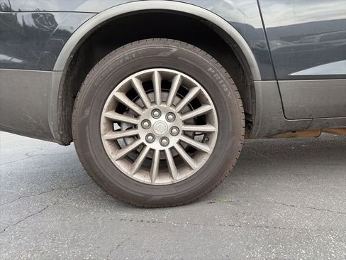 Used 2012 Buick Enclave Leather image 9