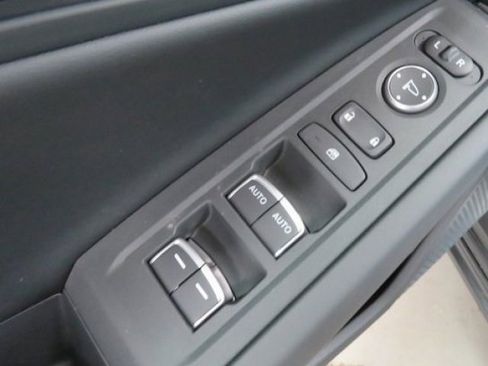 Used 2023 Honda Accord EX image 20