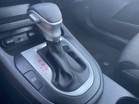 Used 2022 Kia Forte Sedan FWD image 19