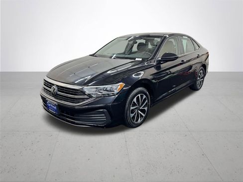 Used 2024 Volkswagen Jetta S FWD image 2