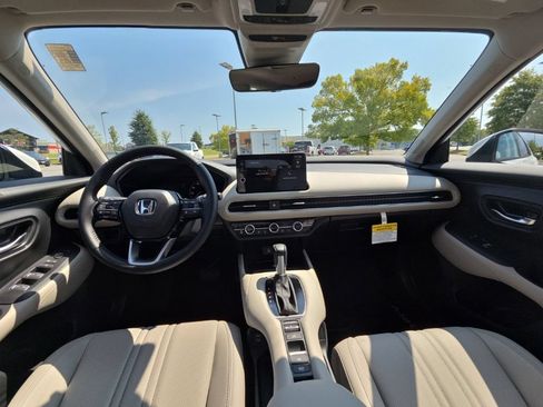 New 2027 Honda HR-V EX-L image 17