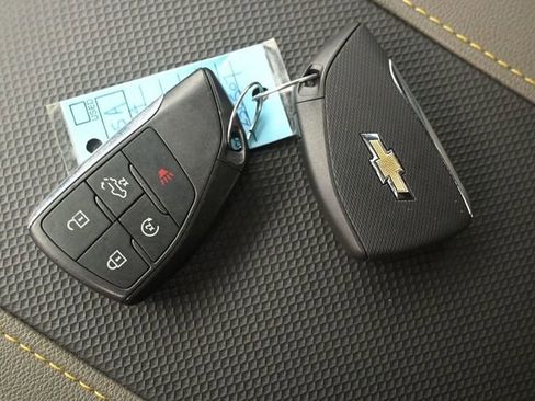 Used 2024 Chevrolet Silverado 1500 ZR2 w/ LPO, Dark Essentials Package AWD/4WD image 16