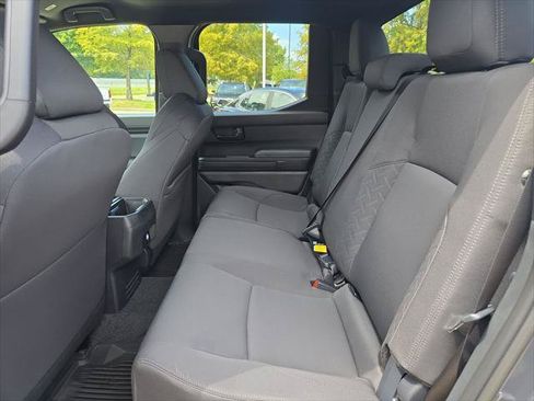 Certified 2026 Toyota Tacoma SR5 AWD/4WD image 32