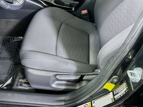Used 2019 Toyota Corolla SE FWD image 22