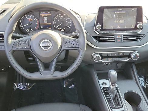 New 2025 Nissan Altima 2.5 S image 6