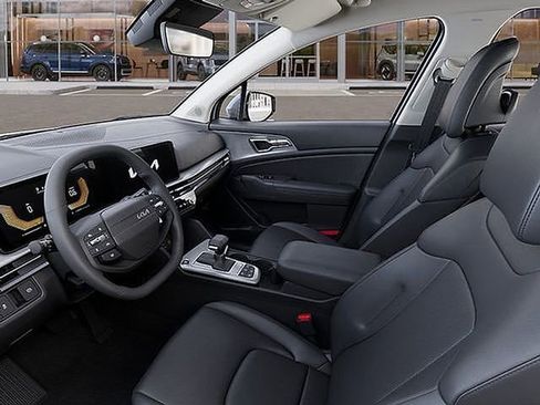 New 2026 Kia Sportage EX image 36