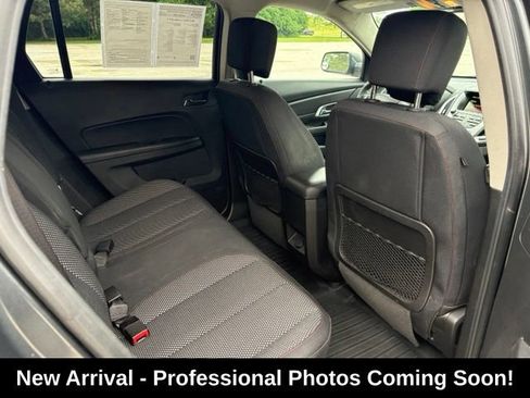 Used 2017 GMC Terrain SLE FWD image 13