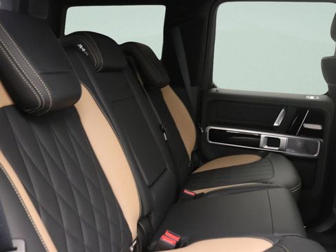 New 2026 Mercedes-Benz G 550 image 8